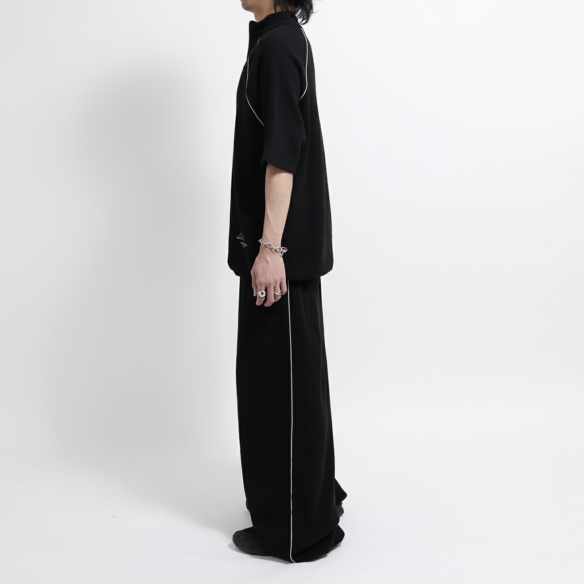 SALSATION® 黒トップス ESTNATION / セカンドスキントップ＜ESSENCEOFLUXURY