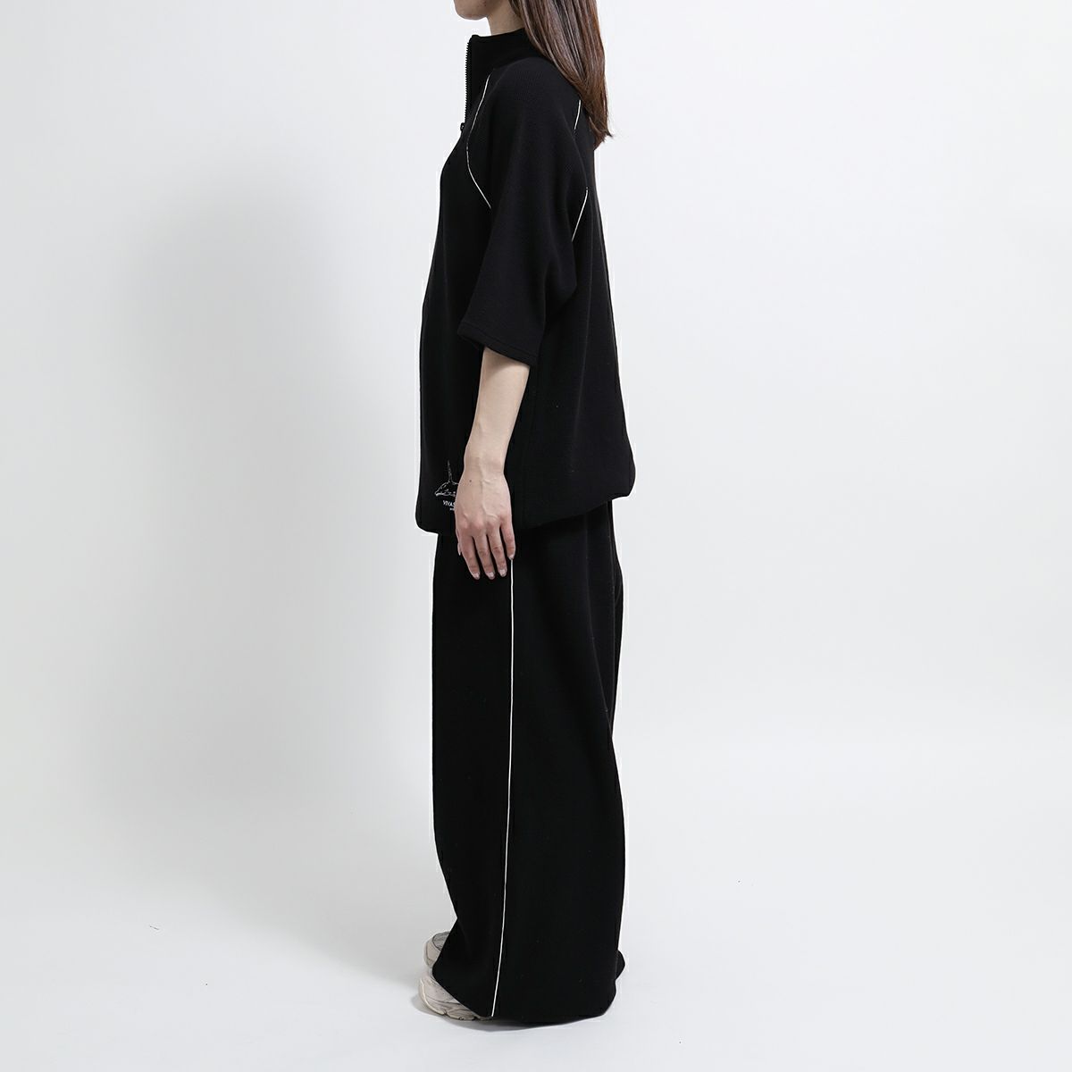 身長：162cm　着用サイズ：Mサイズ