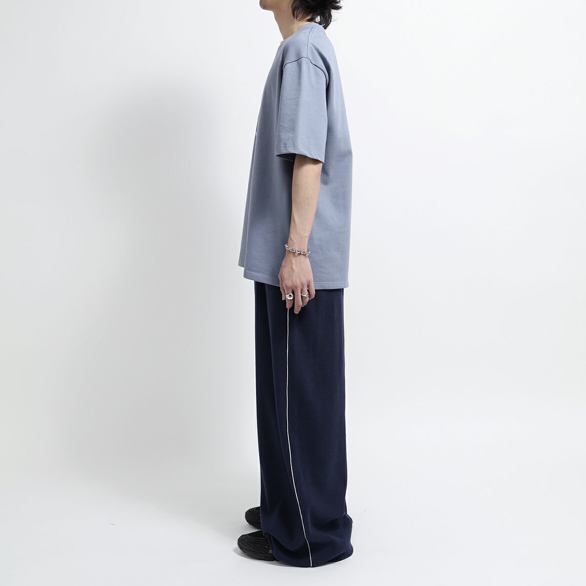 身長：170cm　着用サイズ：Mサイズ