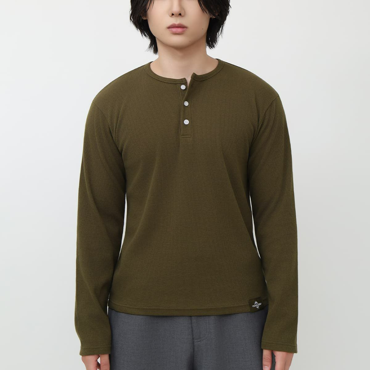 身長：174cm　着用サイズ：Mサイズ