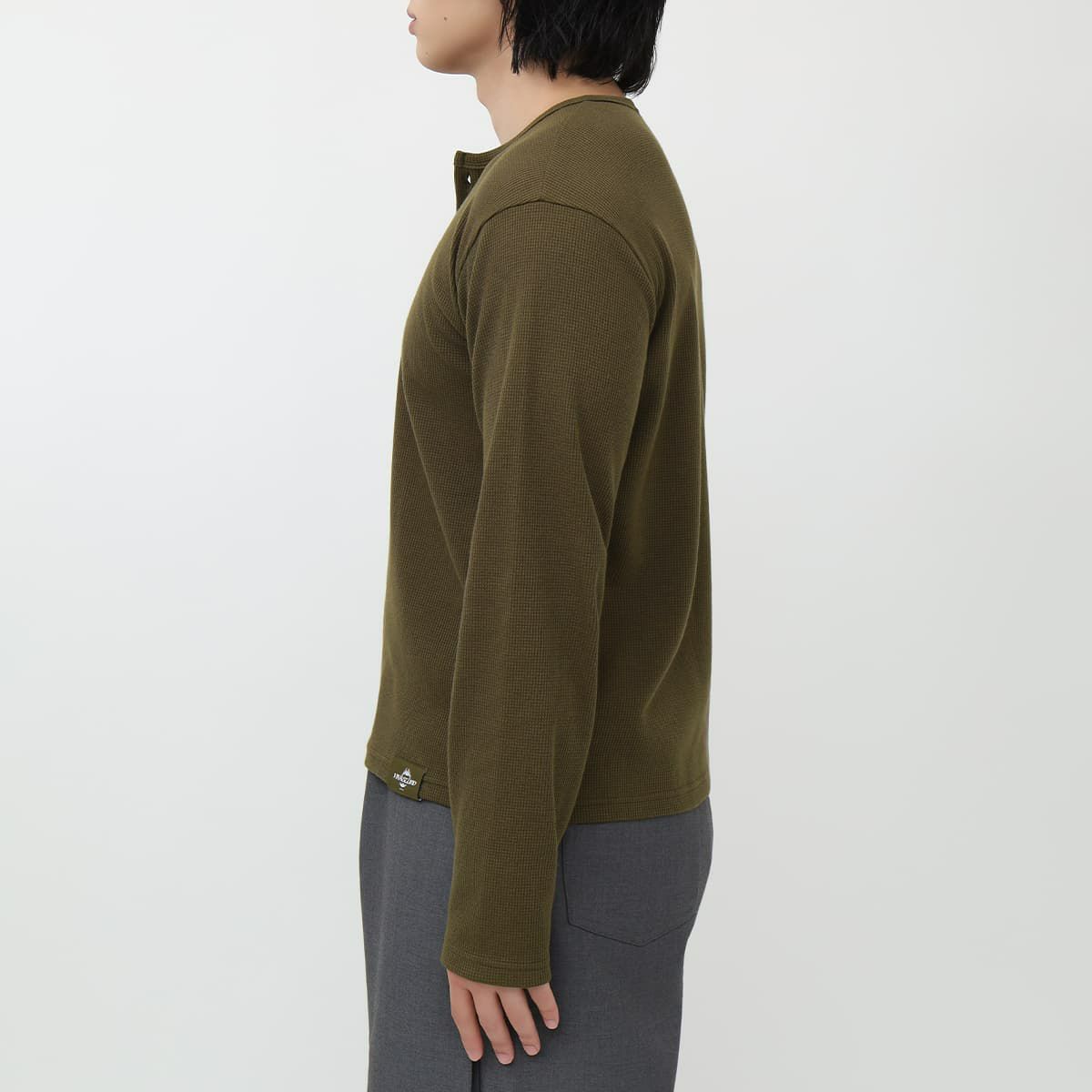 身長：174cm　着用サイズ：Mサイズ